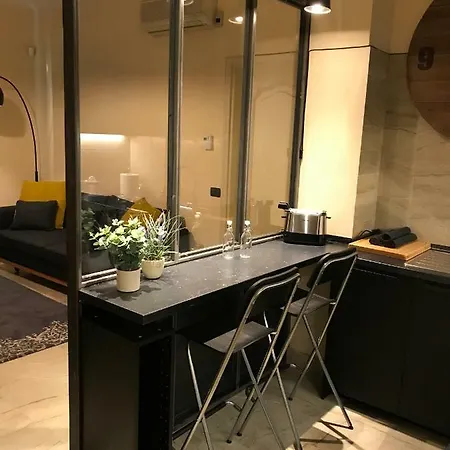 Sweethome Crispi * 로마